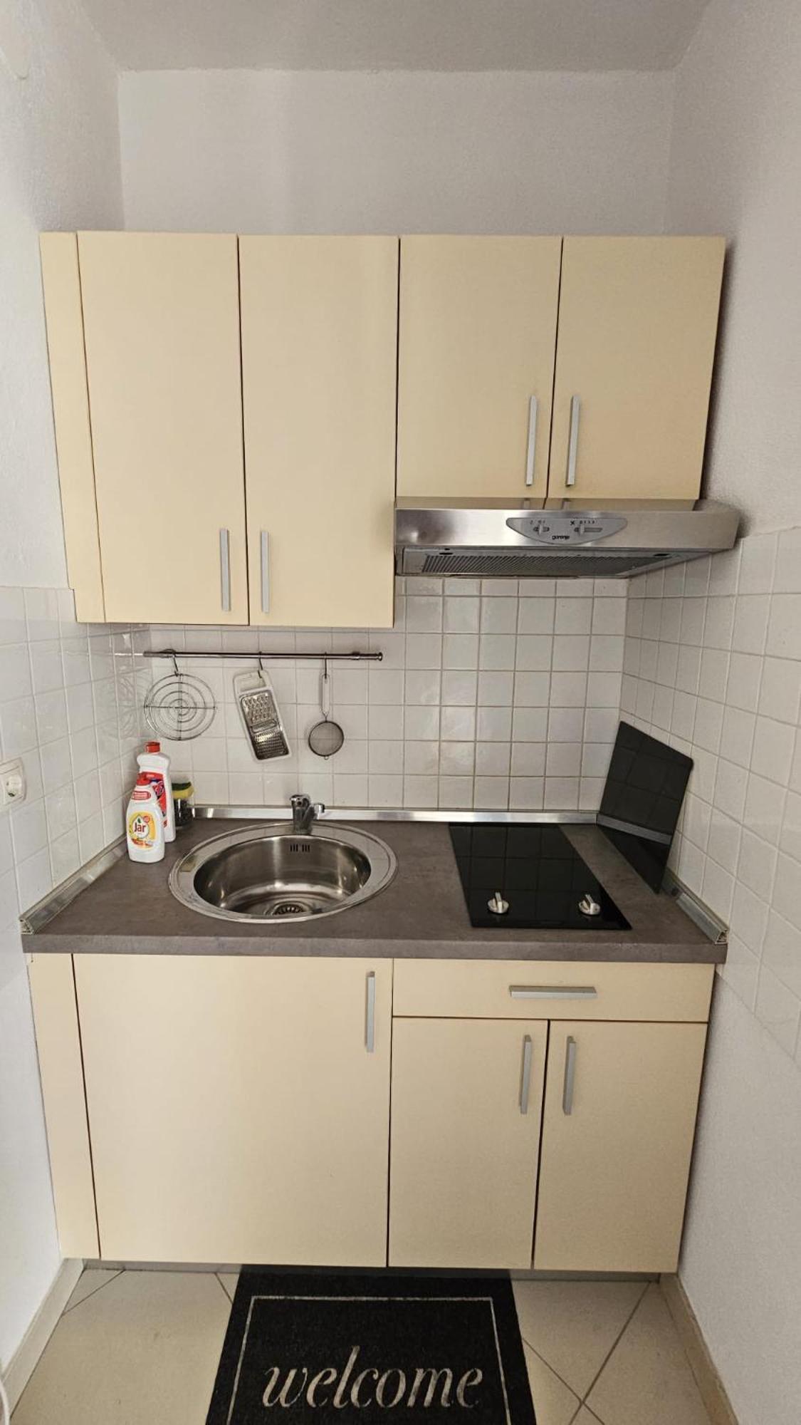 Apartment House Berry 普利莫顿 外观 照片