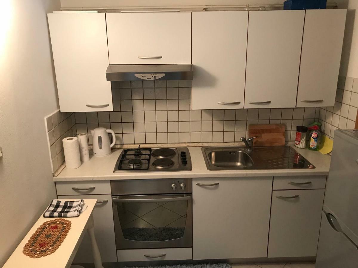 Apartment House Berry 普利莫顿 外观 照片
